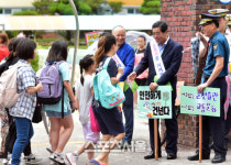 윤화섭 안산시장, 어린이보호구역 교통안전 캠페인 참여