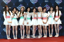 [포토]엠카 포토월 가득 채운 프로미스나인