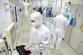 닛케이 아시안 리뷰 