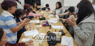 화천화장품천국 | [포토]화천 다문화가족 "천연비누와 화장품 직접 만들어 써요"