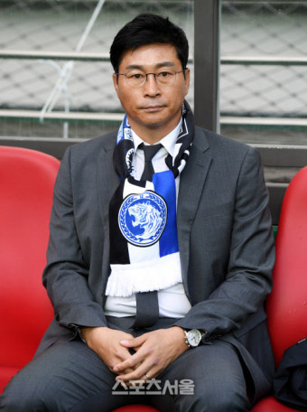 [포토] 울산 김도훈 감독 '1위 굳혀야 해'