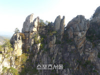 수백년 숨겨둔 동해시 무릉계곡 베틀바위 비경 첫 공개