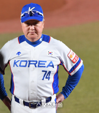'대만에 충격패' 김경문 감독 
