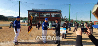강진청자배 전국생활체육 야구대회·· 열띤 경쟁 속 ‘성료’