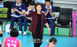 박미희 감독 "루시아가 빨리 적응해야 돼"[현장인터뷰]