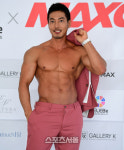 잘생긴 머슬킹 이성현, 맥스큐 커버를 장식할 만한 근육이죠[포토]