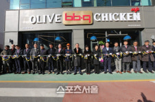 제너시스 BBQ, 업계 첫 편리미엄 카페 오픈