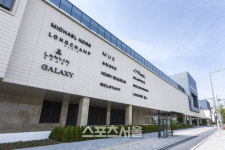 19번 환자, 송도 현대아울렛서 삼성전자·폴로 등 7개 매장 다녔다