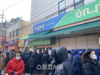[르포] 공적 마스크 풀렸다는 하나로마트 가보니