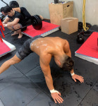모아이짐 2호를 론칭한 ROAD FC 챔피언 김민우, 2차 방어전에서는 더욱 강력해진 나를 보게 될 것!