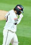 [포토]시즌 12호 홈런 넘긴 KT 강백호