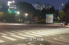 인천 계양구, 횡단보도 집중조명장치  35대 추가 설치...교통사고 37% 감소돼