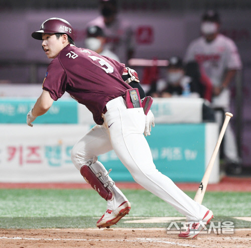 김혜성의 쐐기 적시타로 LA 다저스, 7연패 탈출 성공