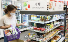 사회적거리두기에 집밥족 늘자 편의점 반찬 매출 50% 증가