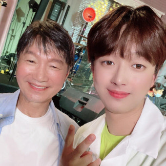 '찬또배기' 이찬원, 쎄시봉 김세환&송창식과 함께한 촬영장 공개…"행복했습니다"[★SNS]