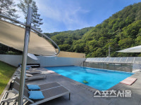 [양기자의 똑똑여행] 건축물 전체가 거대한 예술작품…유리트리트