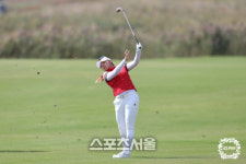 여자프로골프 김지영 이지현3 홀인원 하고도 컷 탈락