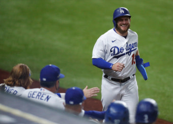 LA 다저스, 샌디에이고 5-1로 잡고 NLDS 1차전 승리