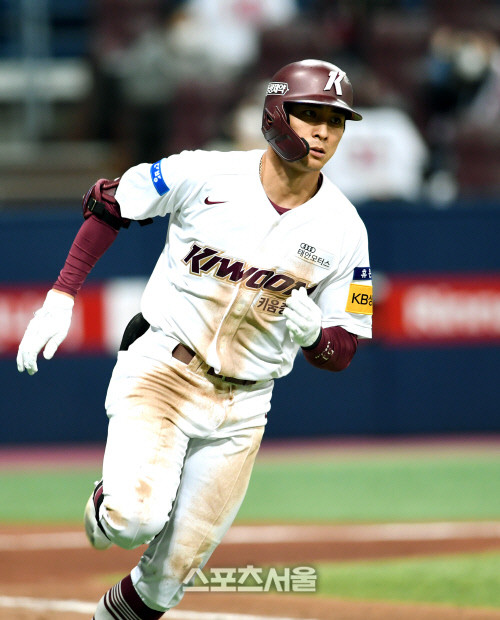 이정후, 2루타 부문 최다 기록으로 MLB 주목 받아


