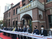 마라톤 역사故 손기정 유품 전시된 손기정기념관 재개장