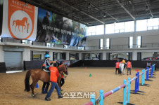 한국마사회 올해도 변함 없이 재활승마 시행…1차로 과천점서 강습생 모집