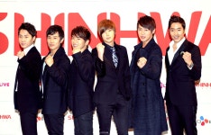 우당탕탕 신화, 나아가. 언제까지나 신화창조, 눈물과 탄식의 2박3일[SS톡]