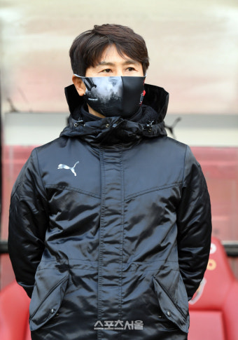 김기동 포항 감독, 송민규 퇴장 얘기에 