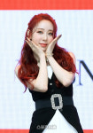 [포토]우주소녀 연정, 예쁘게 봐주세요!