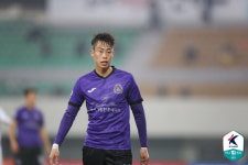 김경중까지 터졌다…안양, 스피드+측면 공격으로 반등 신호탄