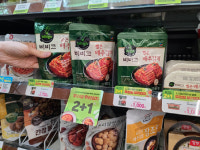 중국산 김치 논란에 CU-CJ제일제당 손잡고 우리 김치 알린다