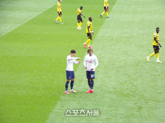 EPL 200경기 자축 손흥민, 프리킥으로 시즌 2호골 '쾅'