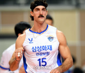 [포토] 러셀 주먹 불끈