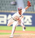 [포토] 역투하는 두산 김동주