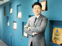 폐쇄적인 중고차 시장구조 시스템으로 혁신