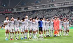 [포토]서울에 2-1 역전승을 거둔 울산