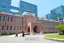 피란 수도 부산에서 즐기는 시간여행···숨겨진 야경명소는?
