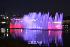 용인시, 13일부터 동백호수공원 음악분수·24곳 바닥분수 운영