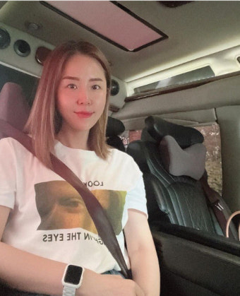 신지, 어딘가 달라진 인상? 왜 그런지 봤더니...