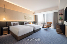 페어몬트 앰배서더 서울 호텔, 여름 호캉스를 위한 2가지 객실 프로모션 선봬