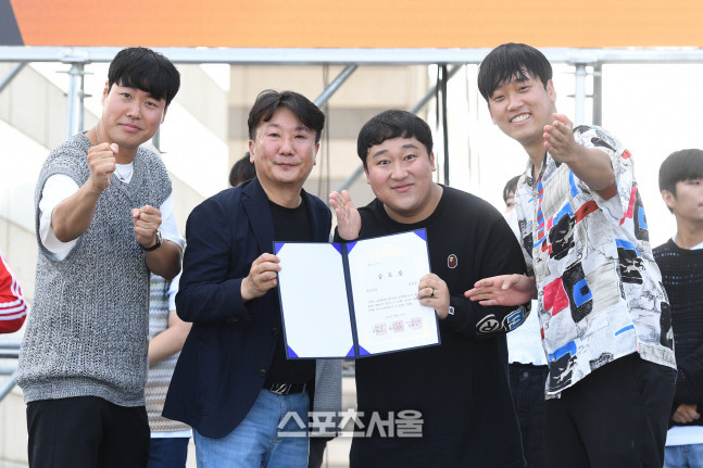 윤상현, SBS 새 드라마 보물섬 출연 확정! 재벌 2세 허태윤으로 변신 예고!