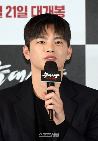[포토]'늑대사냥' 서인국, '새로운 모습 기대해 주세요!'