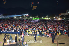 화순군민의 날, 4만여 명 운집...웃음·감동·화합의 잔치