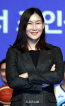 [포토] 박정은 감독 '풋풋 미소'