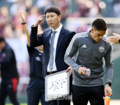 [포토] 김상식 감독 두뇌플레이를 해