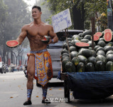 피트니스로 민간외교 펼치는 보디빌더 이대원, 피트니스로 한국과 베트남을 연결시키겠다! [이주상의 e파인더]