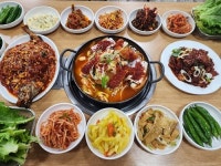 [스포츠서울 고객신뢰도대상: 진미기사식당] 제육볶음과 코다리찜으로 수유동 일대 평정한 기사식당