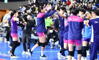 격차는 단 4점에 불과…현대건설 VS 흥국생명, 여자부 우승 '분수령' 온다