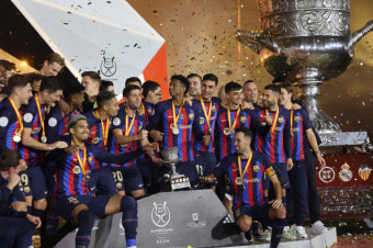 FC바르셀로나, 레알 3-1 잡고 슈퍼컵 우승...사비 감독 421일 만의 첫 트로피