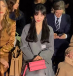 복수에 성공했겠지? 송혜교, 여유로운 모습으로 여신美 발산