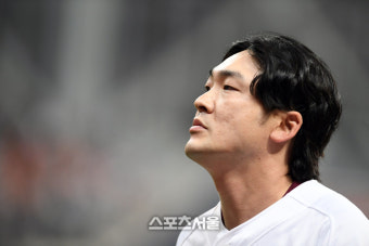[포토]키움 이형종, 아쉬운 병살